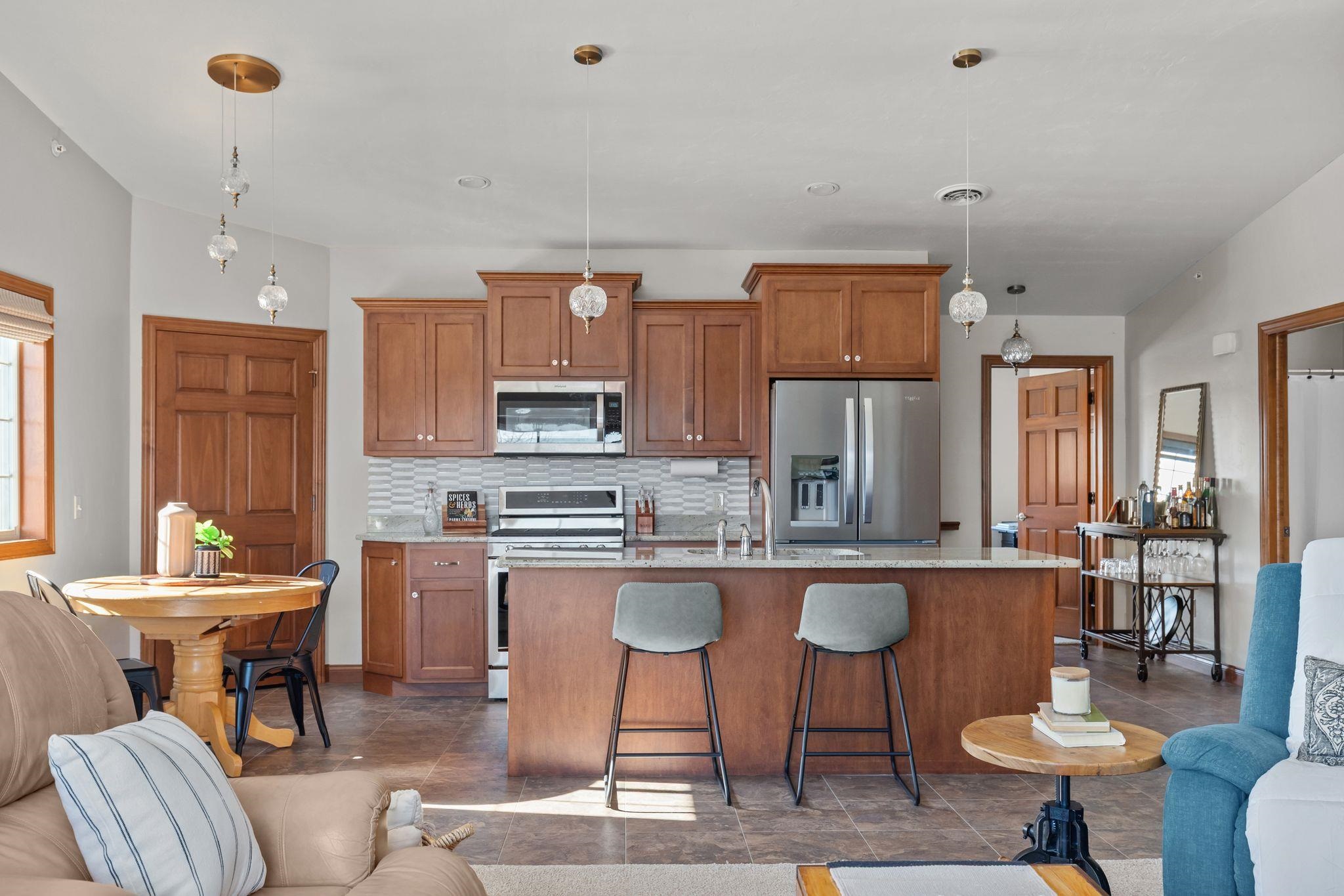 2362 East Plank Road, Unit D Appleton, WI 54915 - Photo 2 of 38