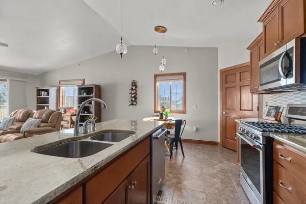 $289,900 | 2362 East Plank Road, Unit D, Appleton, WI 54915