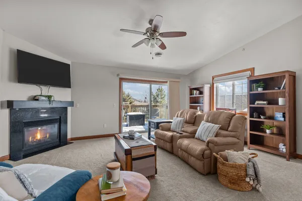 $289,900 | 2362 East Plank Road, Unit D, Appleton, WI 54915