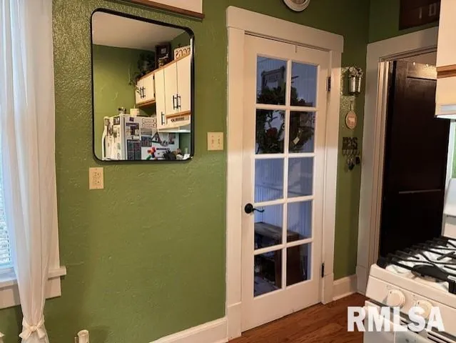 $165,000 | 1 Jones Place, Jacksonville, IL 62650