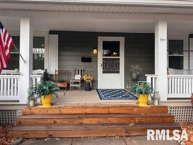 $165,000 | 1 Jones Place, Jacksonville, IL 62650