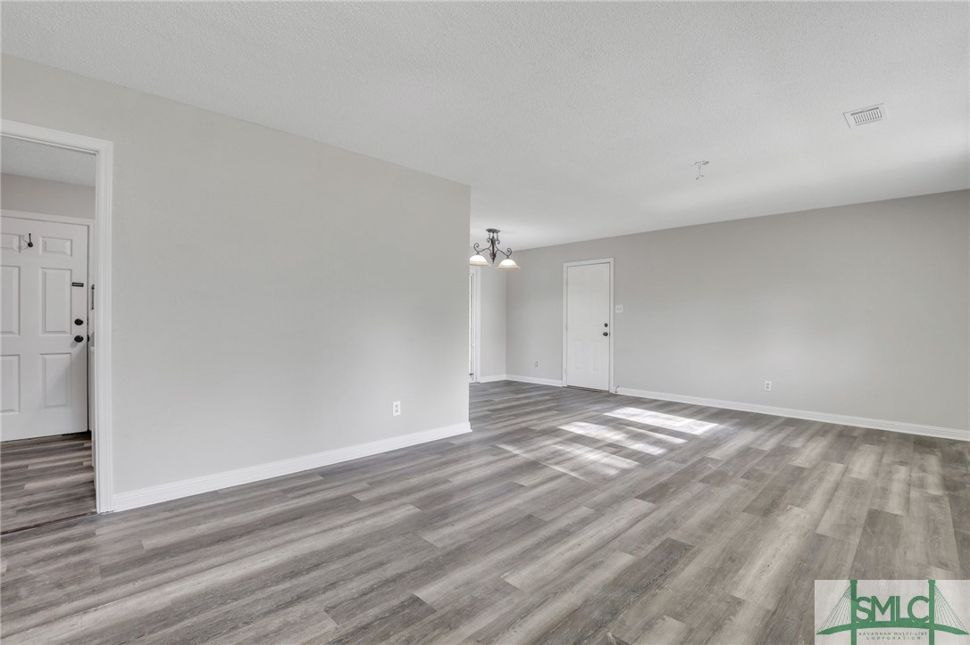 15 Palm Drive Hinesville, GA 31313 - Photo 6 of 42