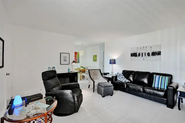 $69,500 | 17001 Northeast 13th Avenue, Unit 104, Miami, FL 33162