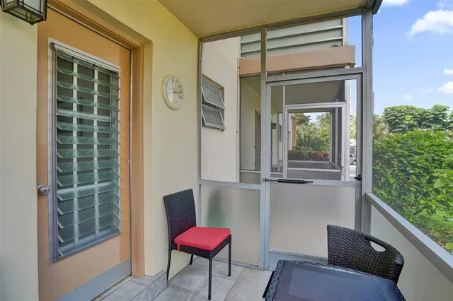 $69,500 | 17001 Northeast 13th Avenue, Unit 104, Miami, FL 33162