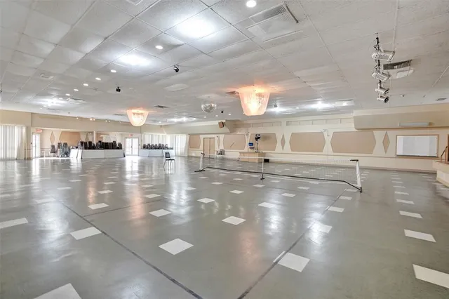 $69,500 | 17001 Northeast 13th Avenue, Unit 104, Miami, FL 33162