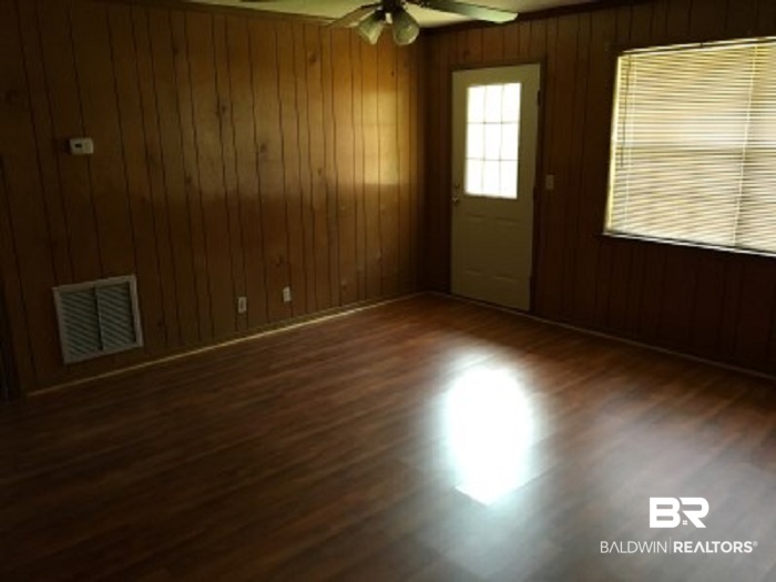 108 Kress Street Monroeville, AL 36460 - Photo 5 of 10 Gallery Image 5