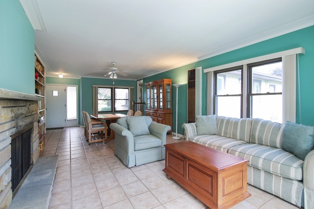 17 Pine Tree Road Northbrook, IL 60062 - Photo 8 of 25