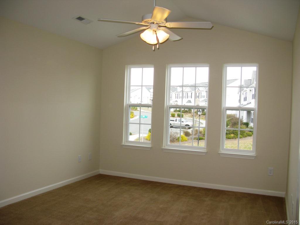 2304 Hart Road, Unit 1 Charlotte, NC 28214 - Photo 4 of 9 Gallery Image 4
