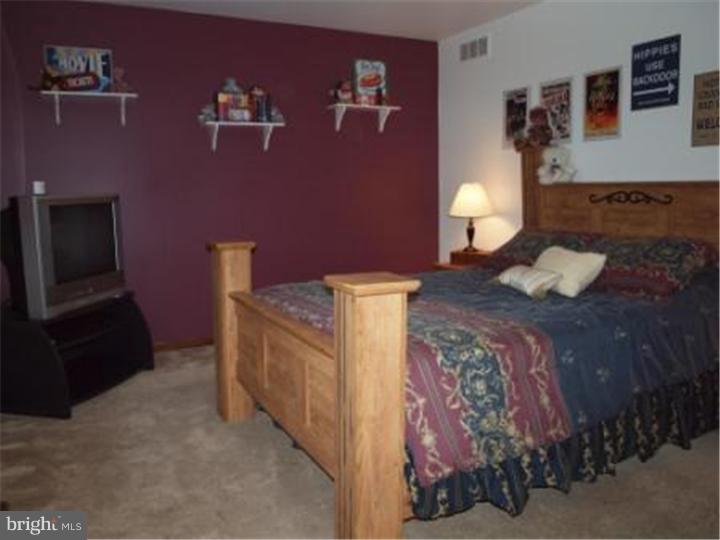 911 Limekiln Road Doylestown, PA 18901 - Photo 16 of 24 Bedroom 2