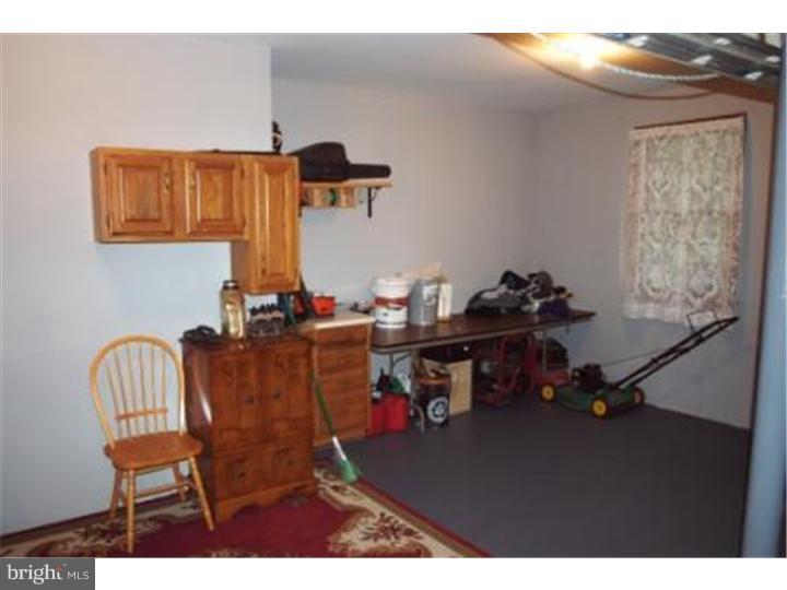 911 Limekiln Road Doylestown, PA 18901 - Photo 23 of 24 Garage