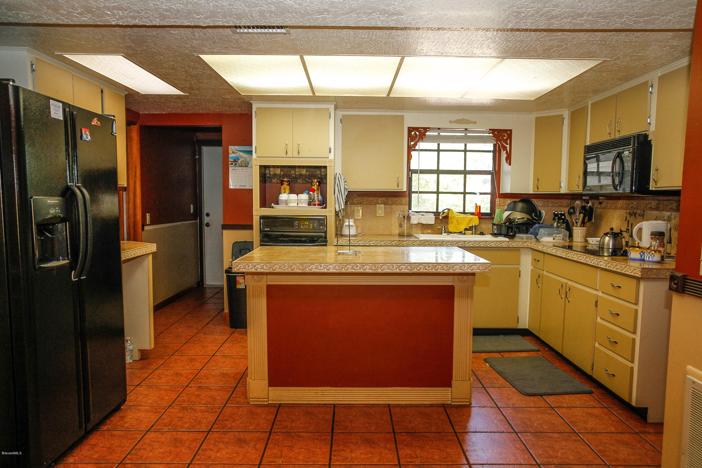 410 South Carpenter Road Titusville, FL 32796 - Photo 12 of 27 Kitchen
