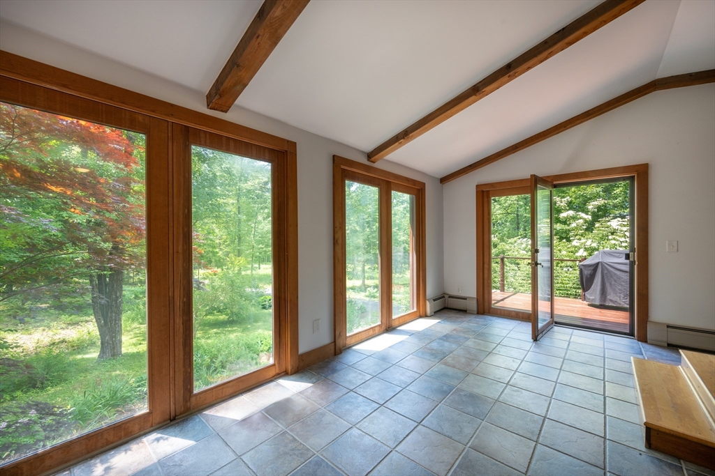809 Park Hill Road Northampton, MA 01062 - Photo 19 of 42 Gallery Image 19