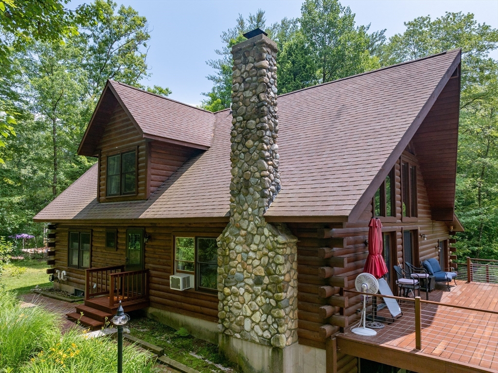 809 Park Hill Road Northampton, MA 01062 - Photo 4 of 42 Gallery Image 4