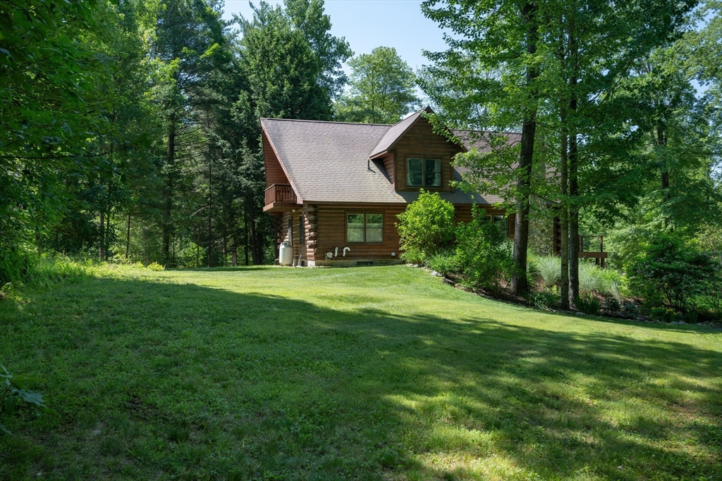 809 Park Hill Road Northampton, MA 01062 - Photo 6 of 42 Gallery Image 6