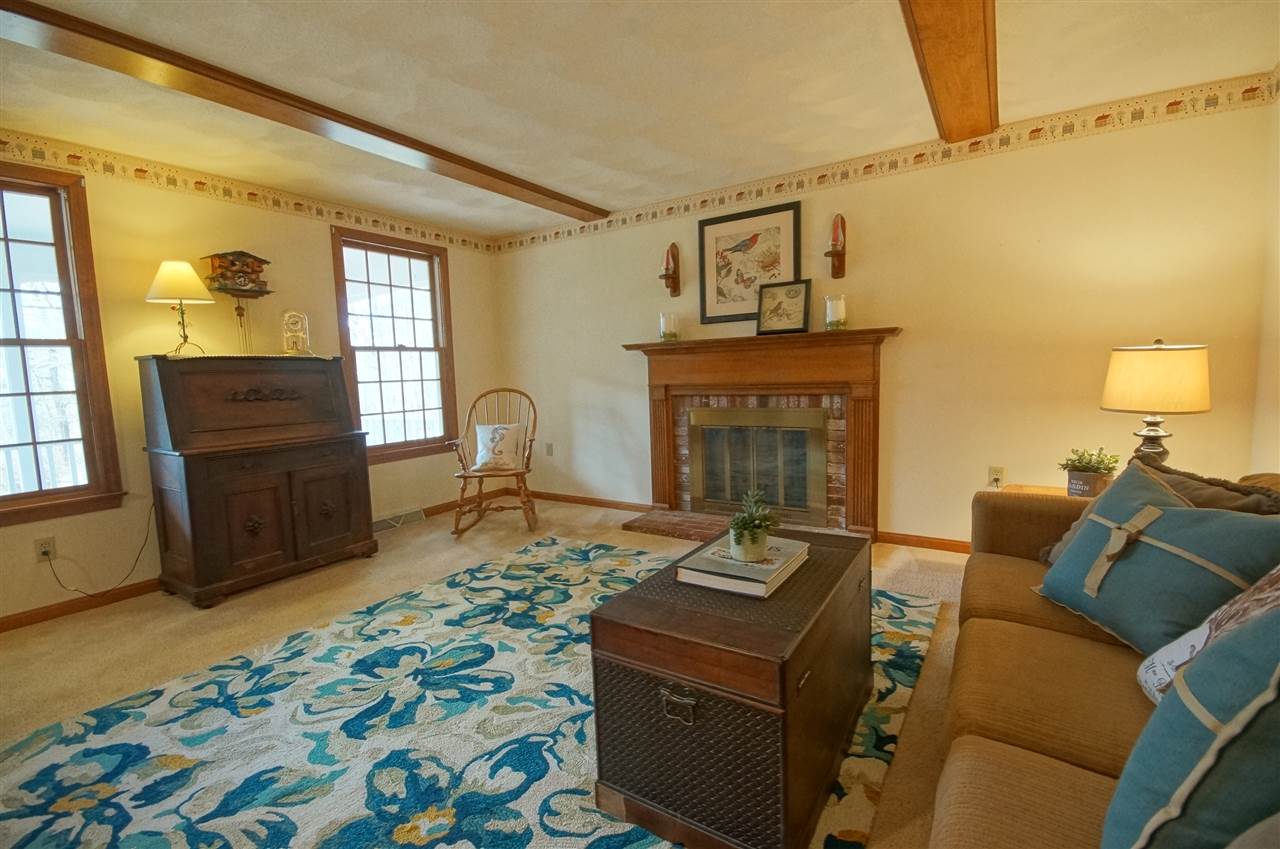 144 Kendall Pond Road Windham, NH 03087 - Photo 10 of 34