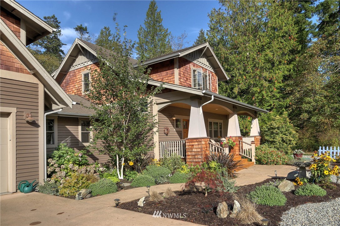 21633 President Point Road Northeast Kingston, WA 98346 - Photo 1 of 25 Gallery Image 1