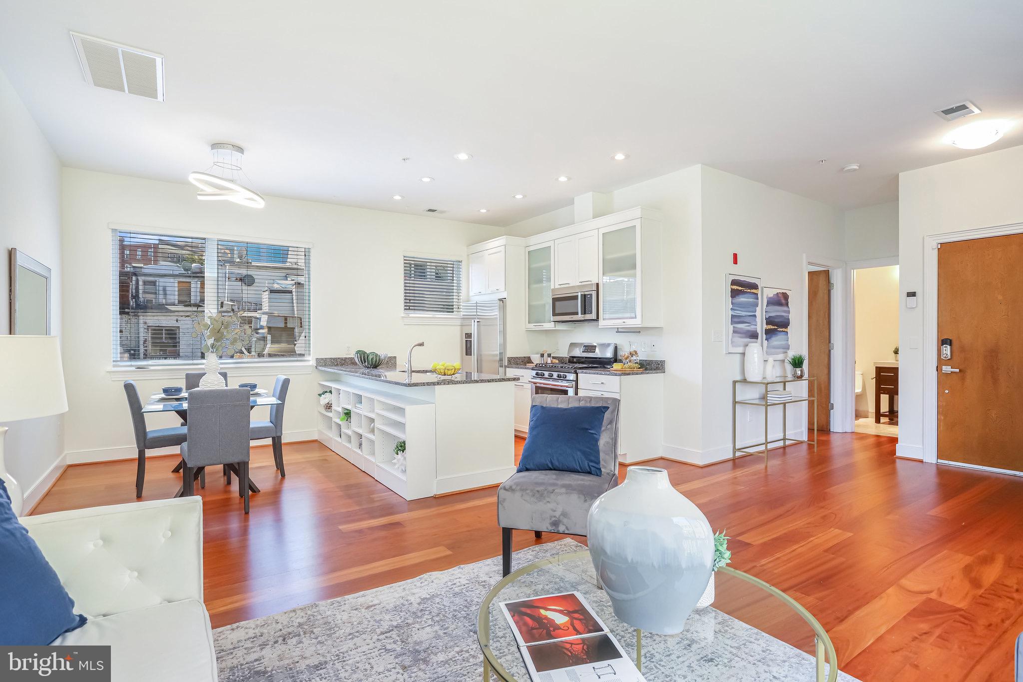 2360 Champlain Street Northwest, Unit 3 3 Washington, DC 20009 - Photo 13 of 71