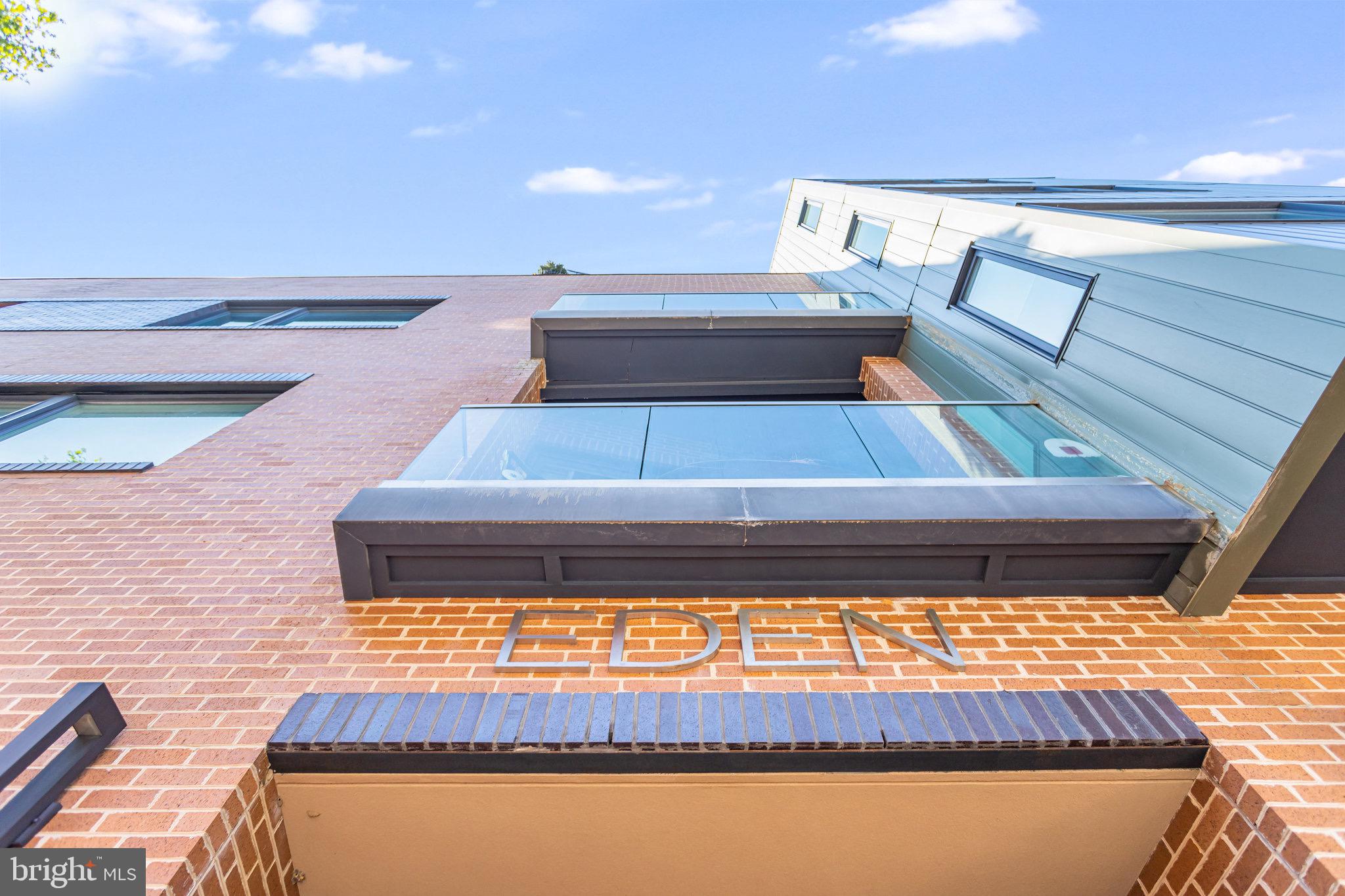 2360 Champlain Street Northwest, Unit 3 3 Washington, DC 20009 - Photo 3 of 71