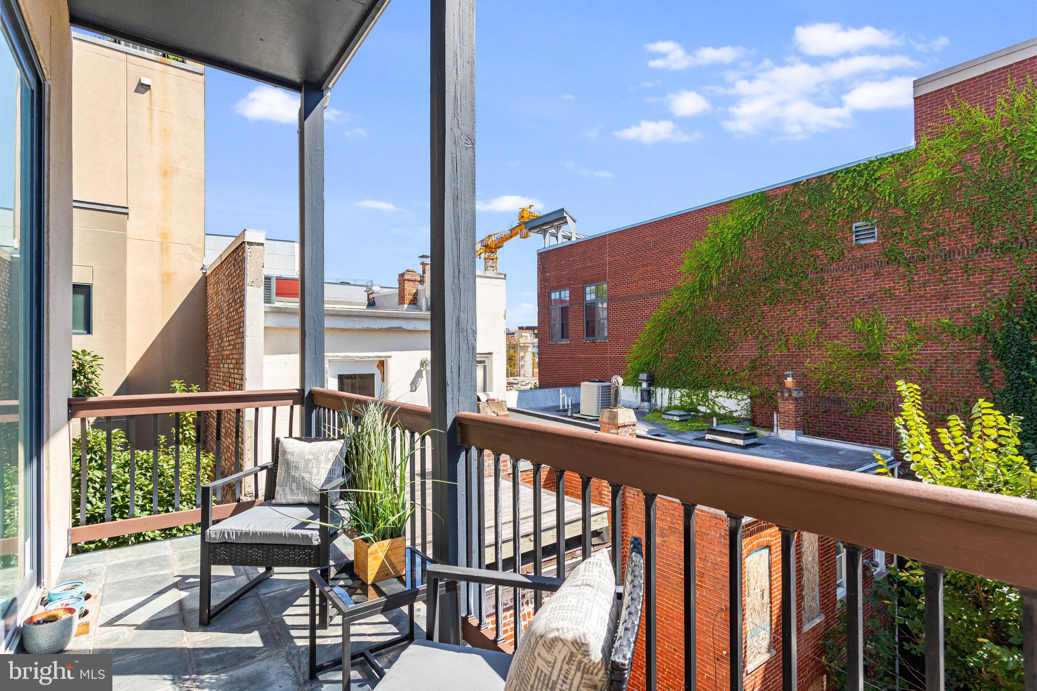 2360 Champlain Street Northwest, Unit 3 3 Washington, DC 20009 - Photo 32 of 71