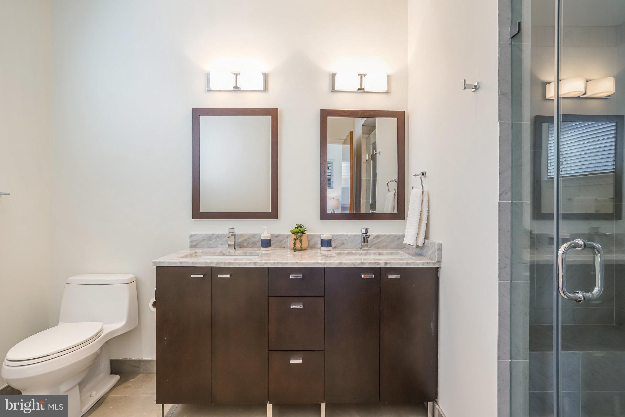 2360 Champlain Street Northwest, Unit 3 3 Washington, DC 20009 - Photo 35 of 71