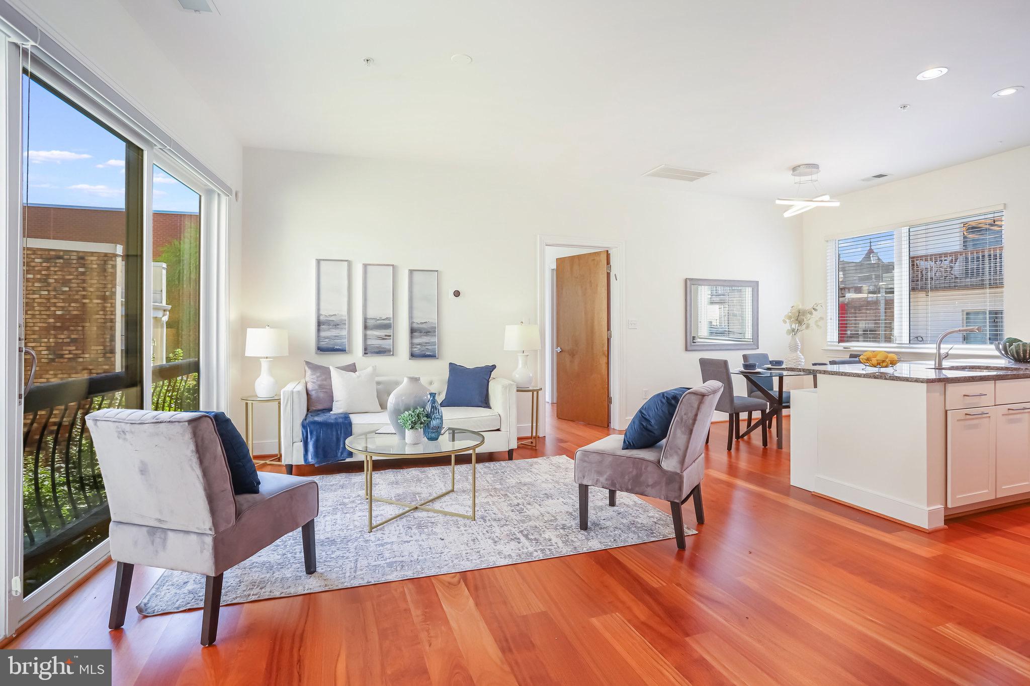 2360 Champlain Street Northwest, Unit 3 3 Washington, DC 20009 - Photo 5 of 71