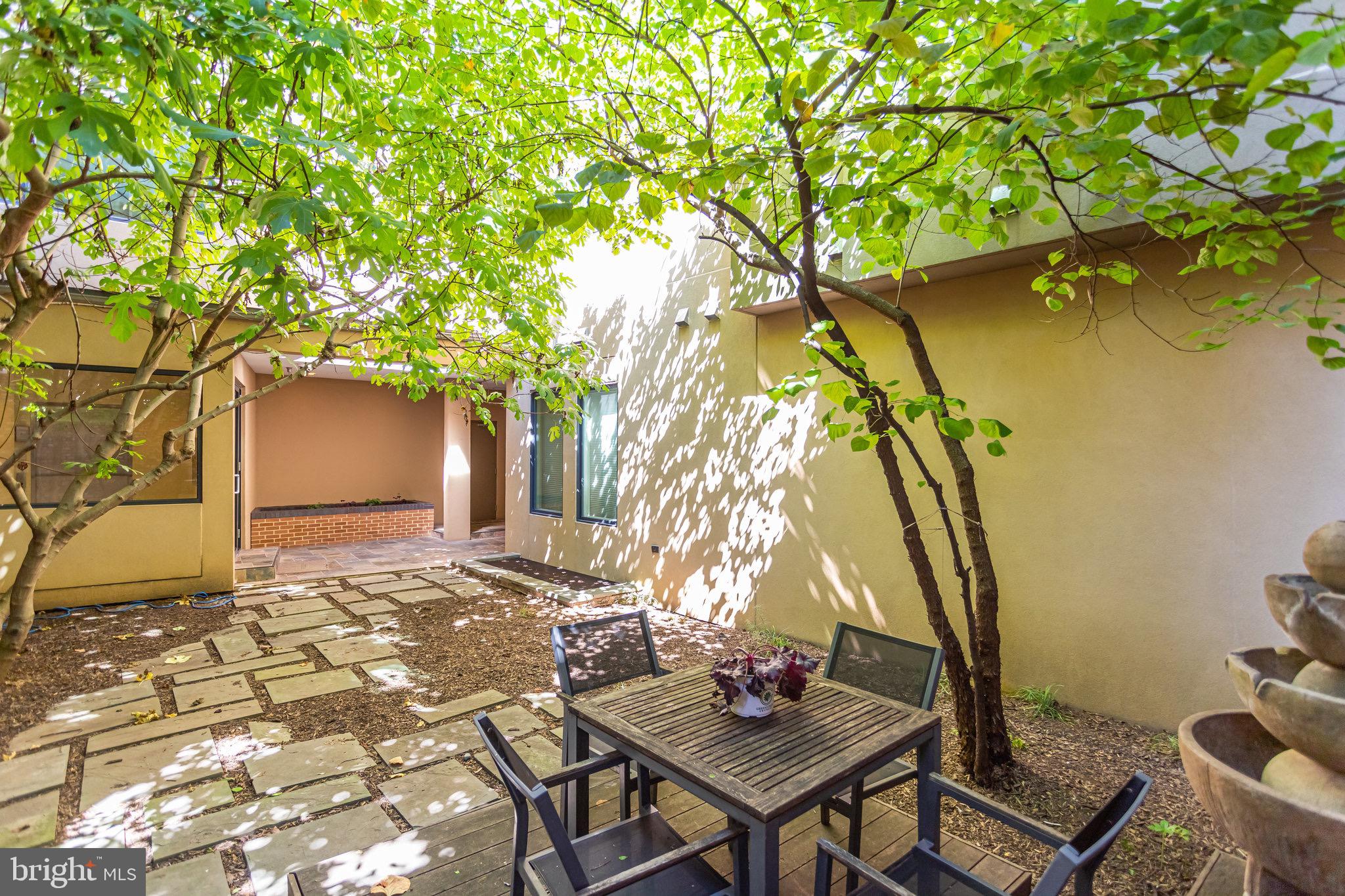 2360 Champlain Street Northwest, Unit 3 3 Washington, DC 20009 - Photo 64 of 71