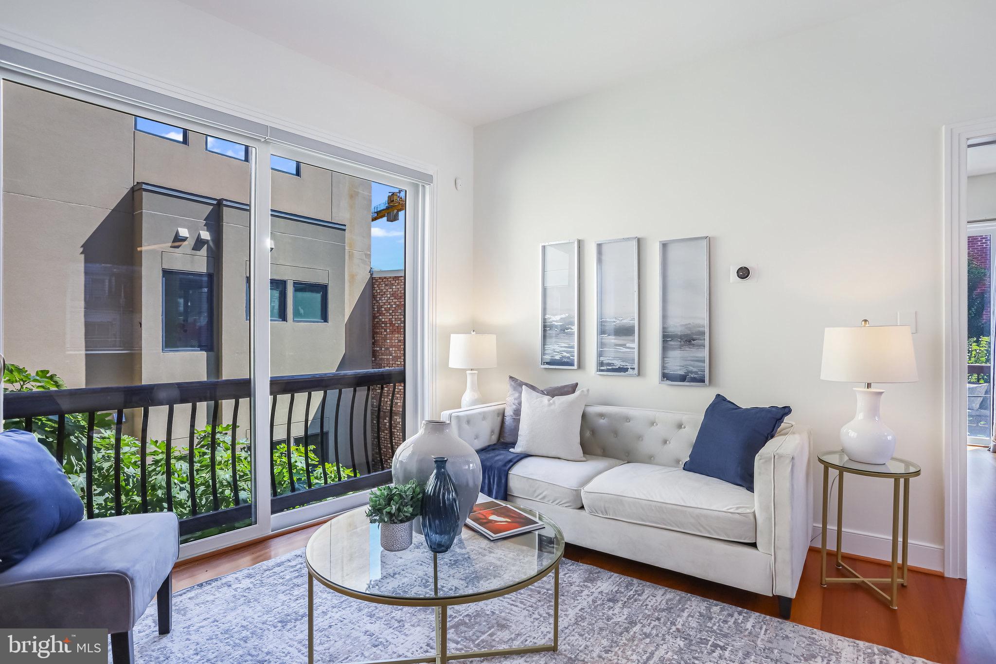 2360 Champlain Street Northwest, Unit 3 3 Washington, DC 20009 - Photo 9 of 71