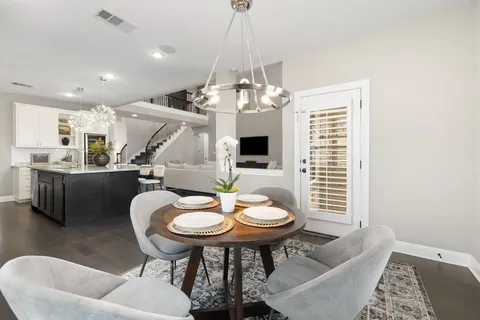 $1,499,999 | 122 Lakota Pass, Austin, TX 78738