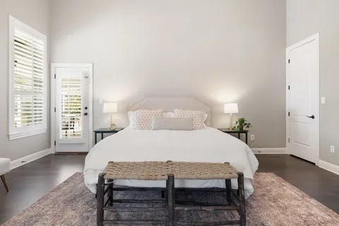 $1,499,999 | 122 Lakota Pass, Austin, TX 78738