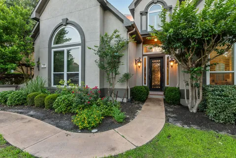 $1,499,999 | 122 Lakota Pass, Austin, TX 78738