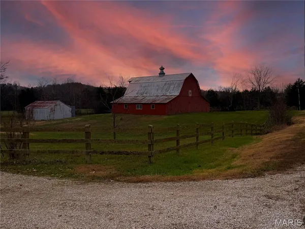 $1,300,000 | 22856 Highway 32, Belleview, MO 63623