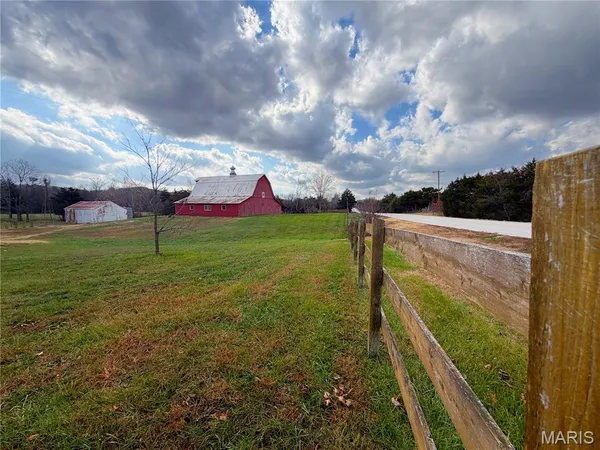 $1,300,000 | 22856 Highway 32, Belleview, MO 63623