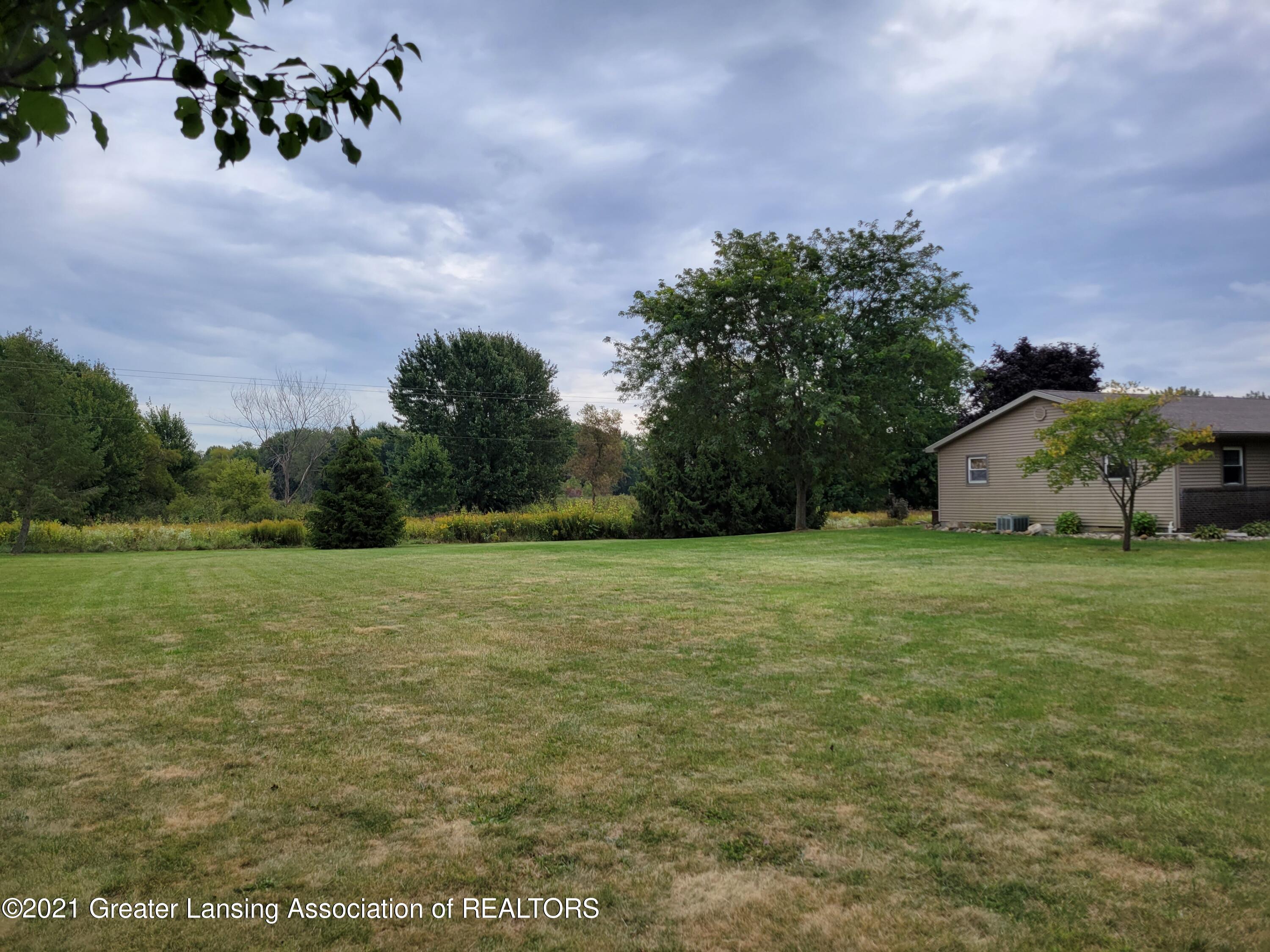 11586 Dow Road Sunfield, MI 48890 - Photo 32 of 36 20210920_122053