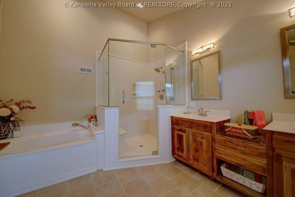 8265 Winfield Road Winfield, WV 25213 - Photo 12 of 30 Gallery Image 12