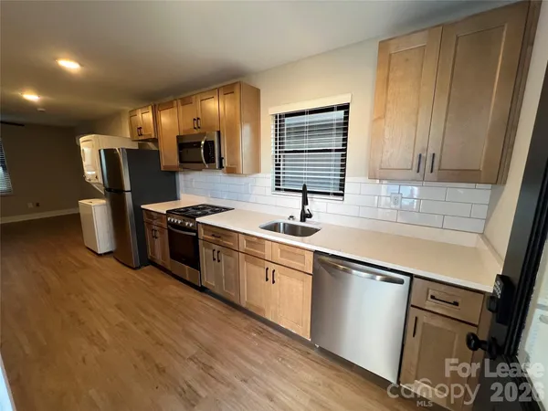 $1,400 | 412 North 4th Street, Albemarle, NC 28001