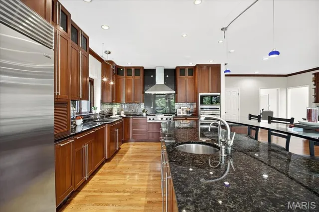 $1,595,000 | 202 Fick Farm Road, Chesterfield, MO 63005