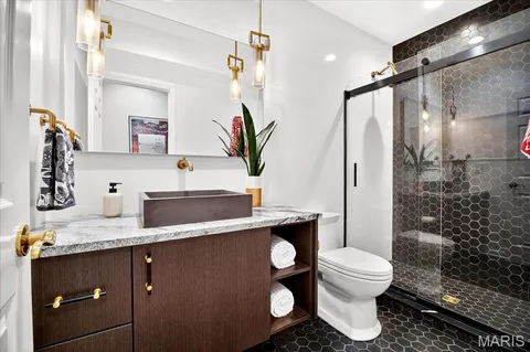 $1,595,000 | 202 Fick Farm Road, Chesterfield, MO 63005