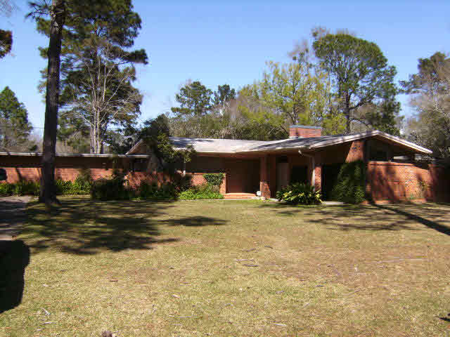 406 West Verbena Avenue Foley, AL 36535 - Photo 1 of 1