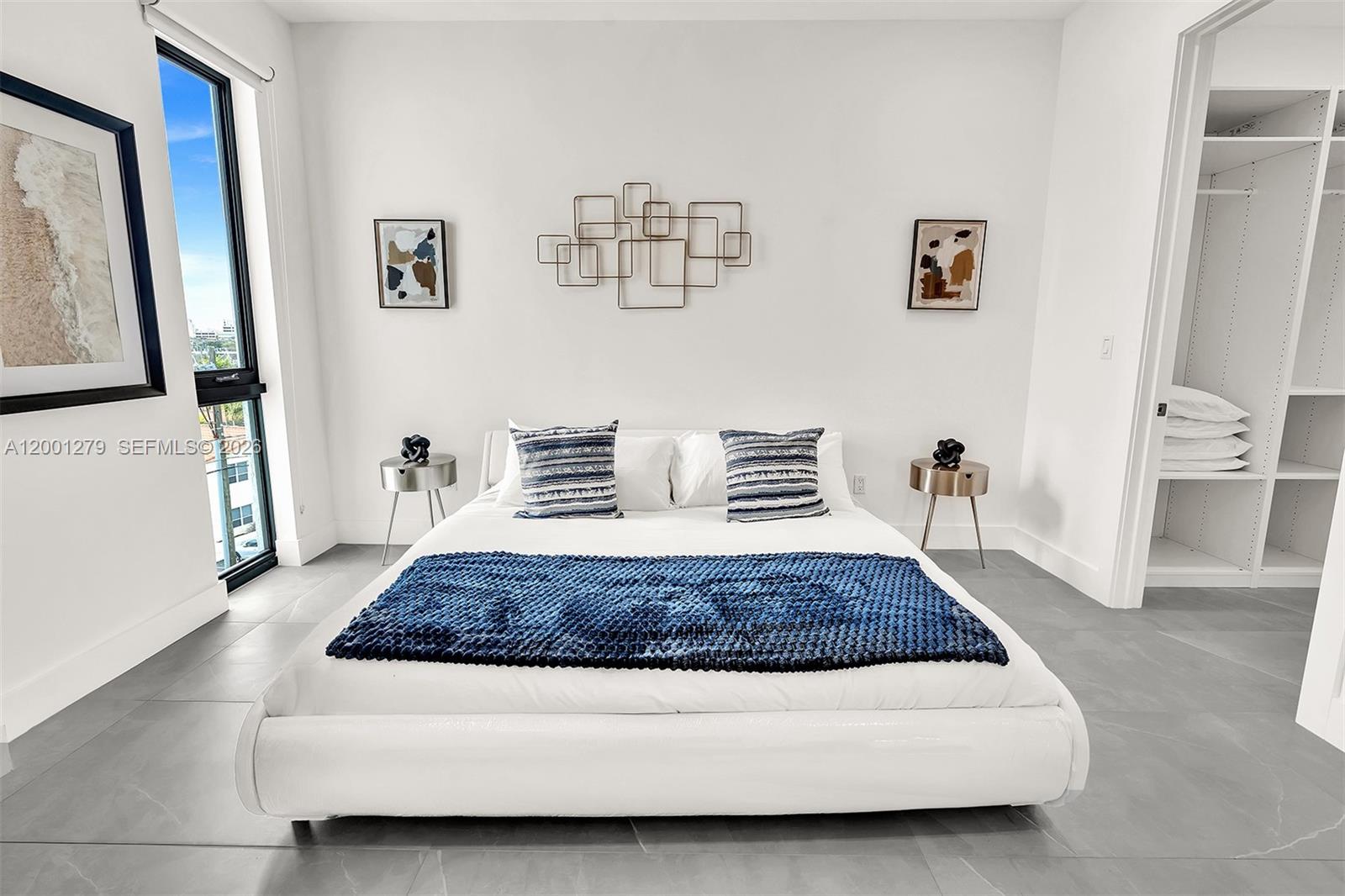 2100 Miami Road, Unit 403 Fort Lauderdale, FL 33316 - Photo 16 of 44 a living room with couch and a rug