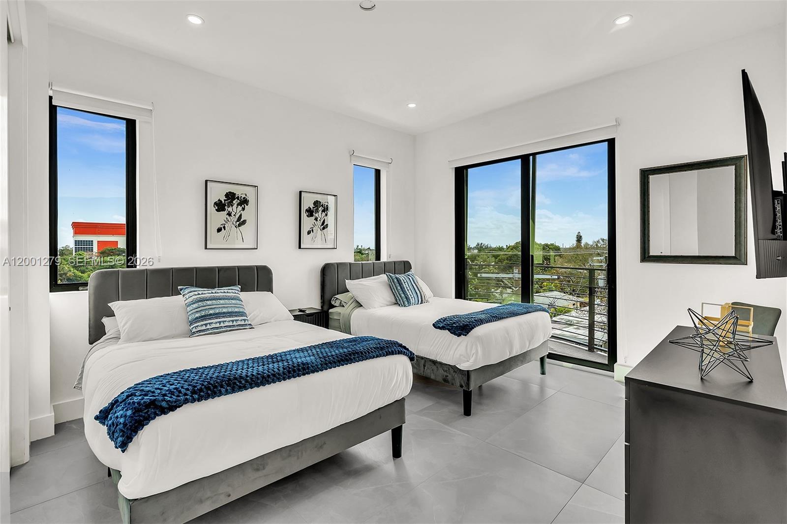 2100 Miami Road, Unit 403 Fort Lauderdale, FL 33316 - Photo 28 of 44