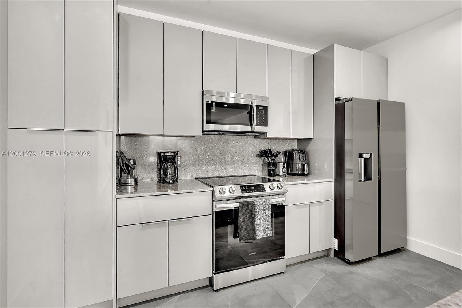 2100 Miami Road, Unit 403 Fort Lauderdale, FL 33316 - Photo 9 of 44