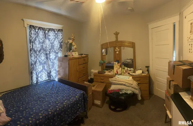 $149,500 | 1015 18th Avenue, Rock Island, IL 61201