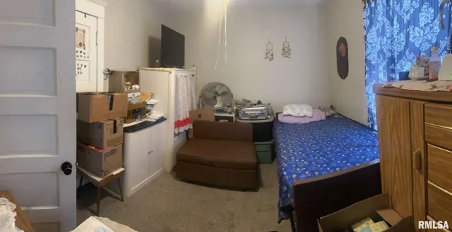 $149,500 | 1015 18th Avenue, Rock Island, IL 61201