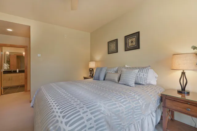 $1,100,000 | 2004 Sierra Star Parkway, Unit 18, Mammoth Lakes, CA 93546