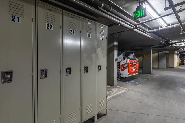 $1,100,000 | 2004 Sierra Star Parkway, Unit 18, Mammoth Lakes, CA 93546