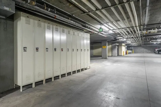 $1,100,000 | 2004 Sierra Star Parkway, Unit 18, Mammoth Lakes, CA 93546