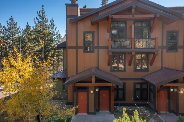 $1,049,000 | 2004 Sierra Star Parkway, Unit 18, Mammoth Lakes, CA 93546