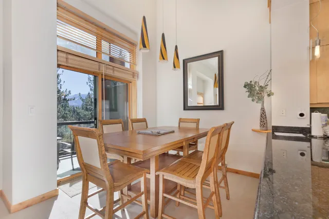 $1,100,000 | 2004 Sierra Star Parkway, Unit 18, Mammoth Lakes, CA 93546
