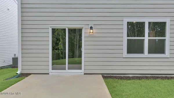 $357,990 | 1521 Stonewood Drive, Winterville, NC 28590