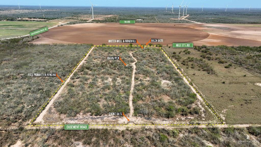 29101 Mile 17 1/2 Road Edinburg, TX 78541 - Photo 11 of 43 a view of a yard